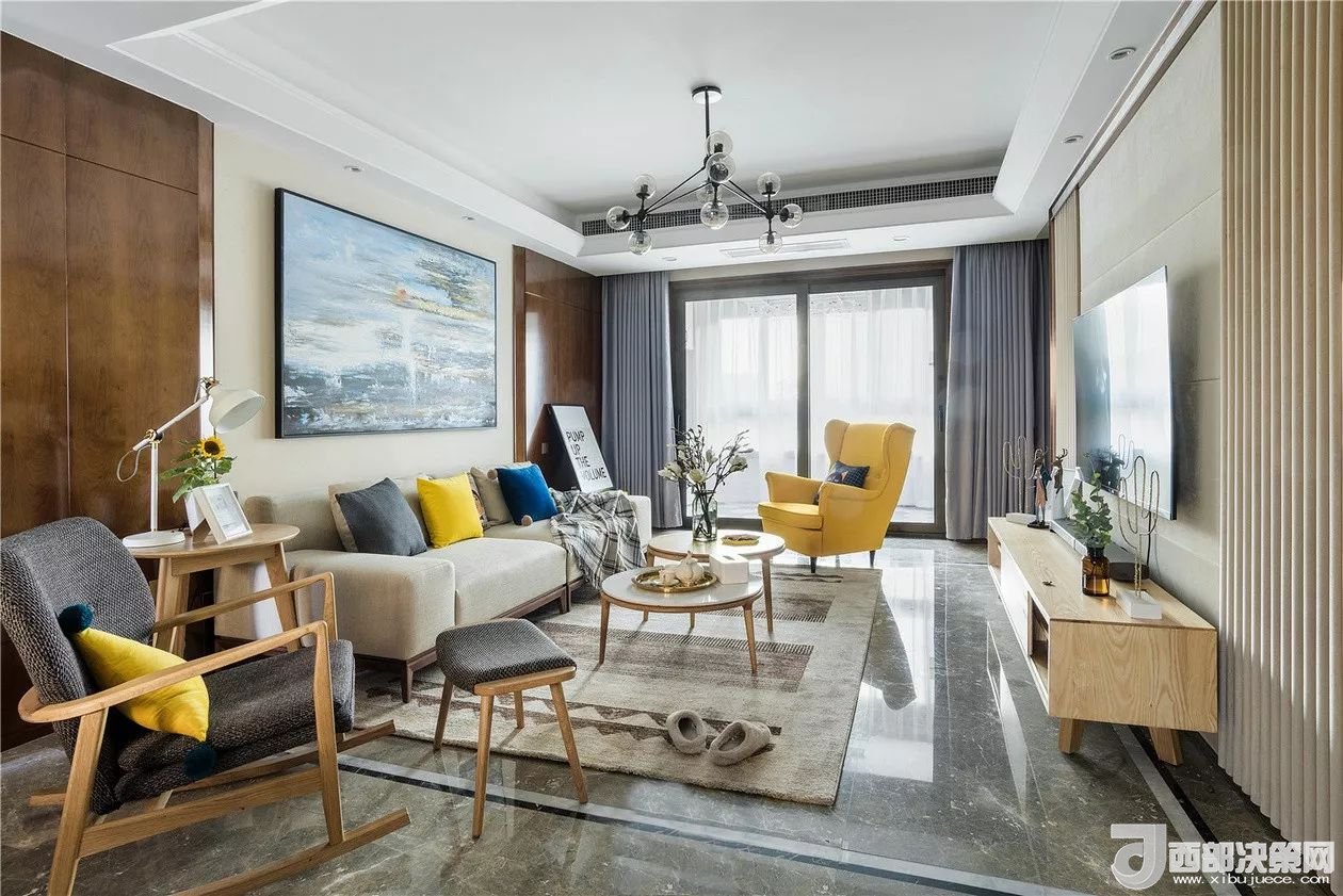 沙發(fā)背景墻選對(duì)裝飾畫，才能美了整個(gè)客廳空間！