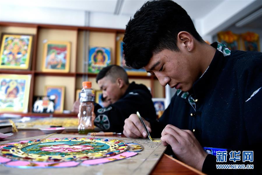 (新華全媒頭條·決戰(zhàn)決勝脫貧攻堅(jiān)·圖文互動(dòng))(12)在青山綠水間跨越千年——青海探索生態(tài)脫貧之路報(bào)告