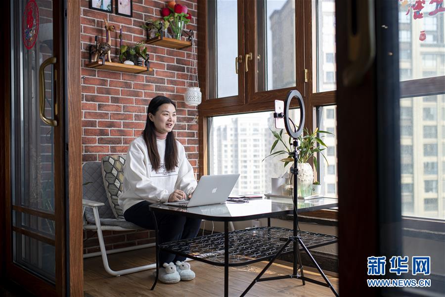 (在習近平新時代中國特色社會主義思想指引下——新時代新作為新篇章·習近平總書記關(guān)切事·圖文互動)(8)高擎利劍驅(qū)疫魔——科研攻關(guān)助力湖北戰(zhàn)“疫”記