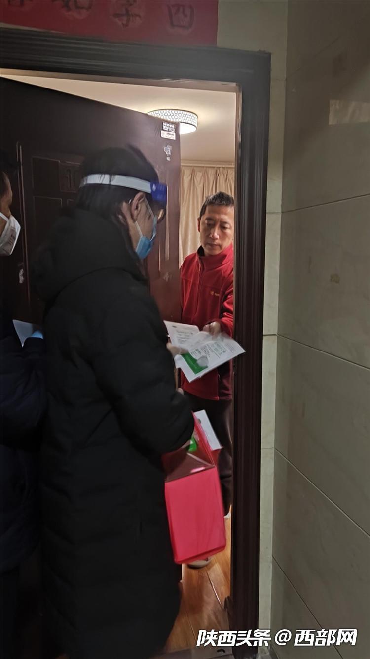 正在上傳... 3b710e2e0a11ea32f39c7f0d98b0d645.jpg